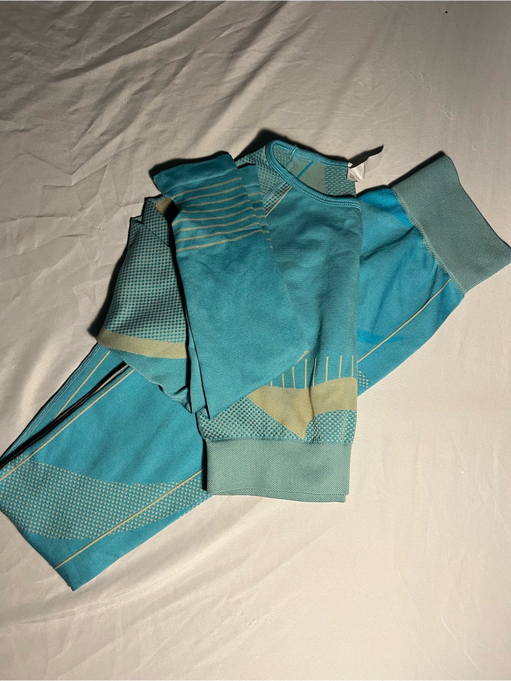 Fashion Nova Teal & Light Green Seamless Leggings Set